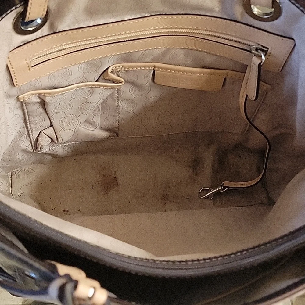 Michael Kors Shimmery Tote Bag - Picture 13 of 16